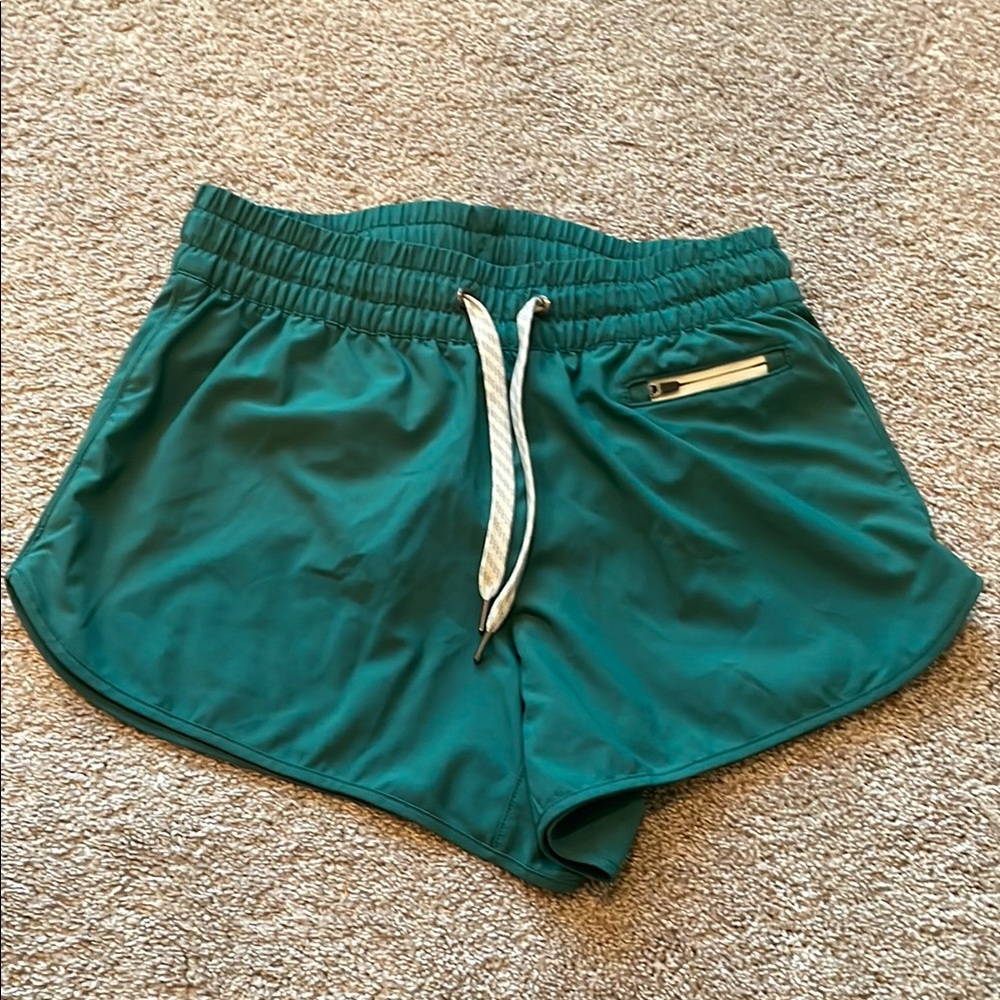 Clementine 2.0 shorts